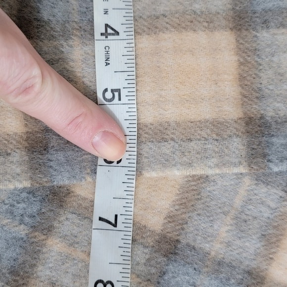 Edinburgh Cashmere NEW NWT Kids Scarf MacKellar Natural Plaid 100% Cashmere - Picture 7 of 9